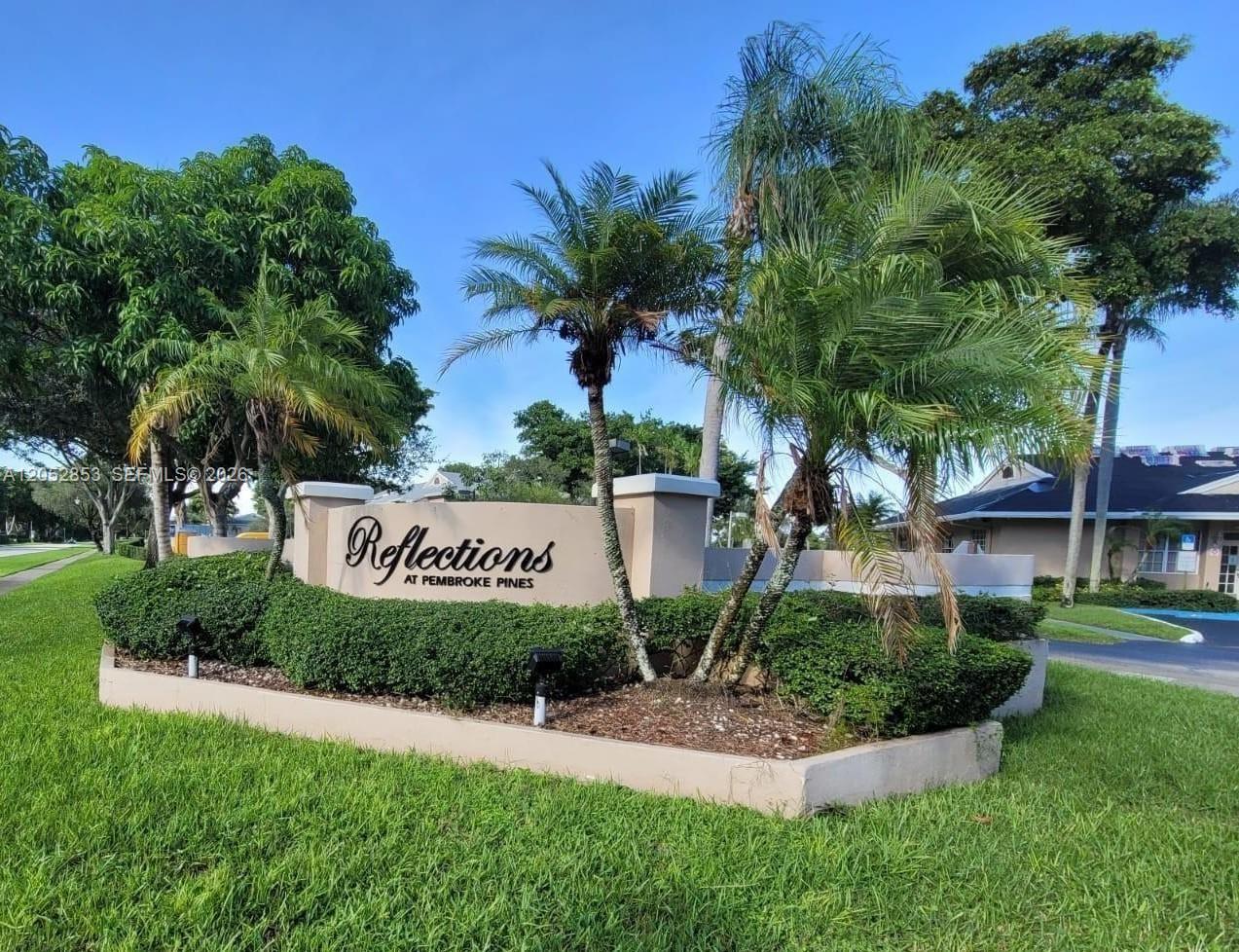 2421 NW 96th Ter # 20J, Pembroke Pines FL 33024