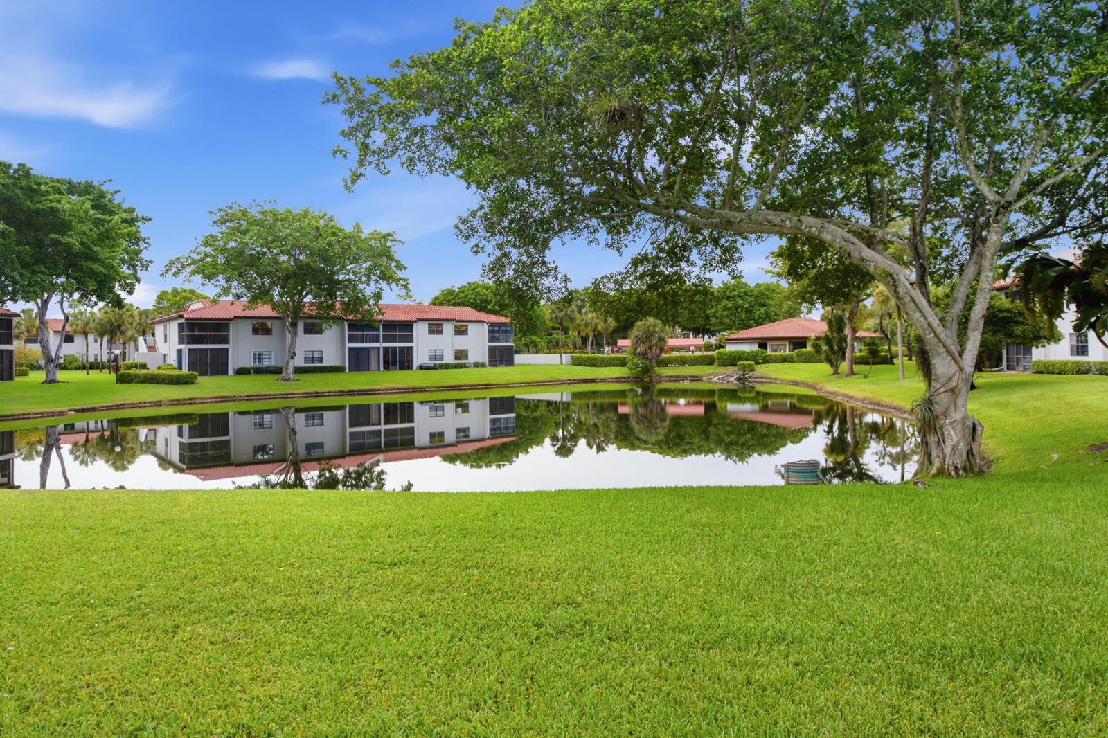 9232 Pecky Cypress Lane # 2G, Boca Raton FL 33428