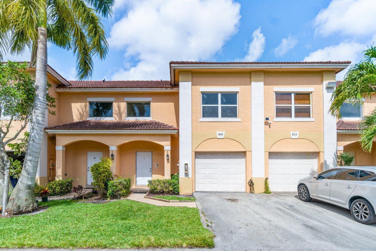 809 TALIA Circle E # 809, FL 33461