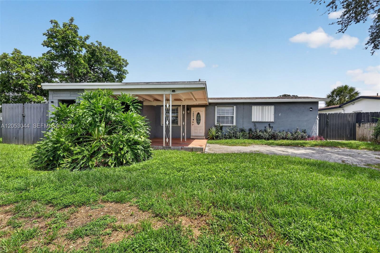 7891 Raleigh St, Hollywood FL 33024