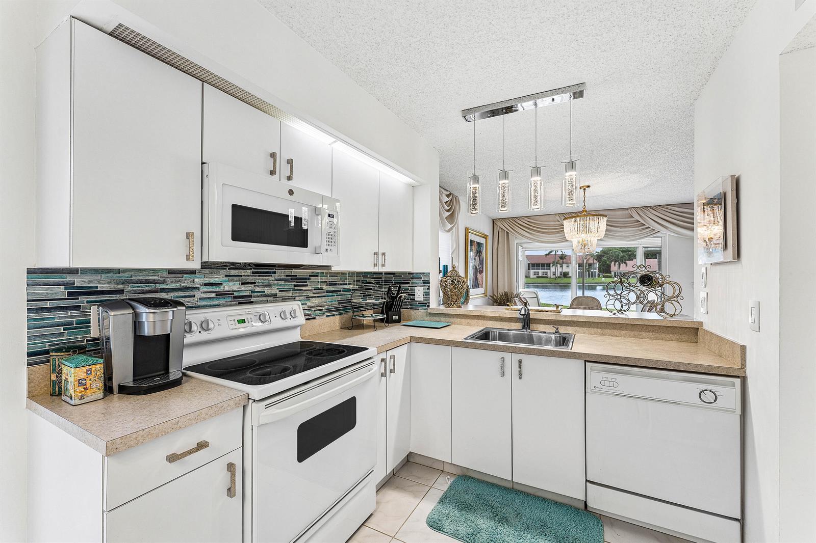 14388 Emerald Lake Drive # 2, Delray Beach FL 33446
