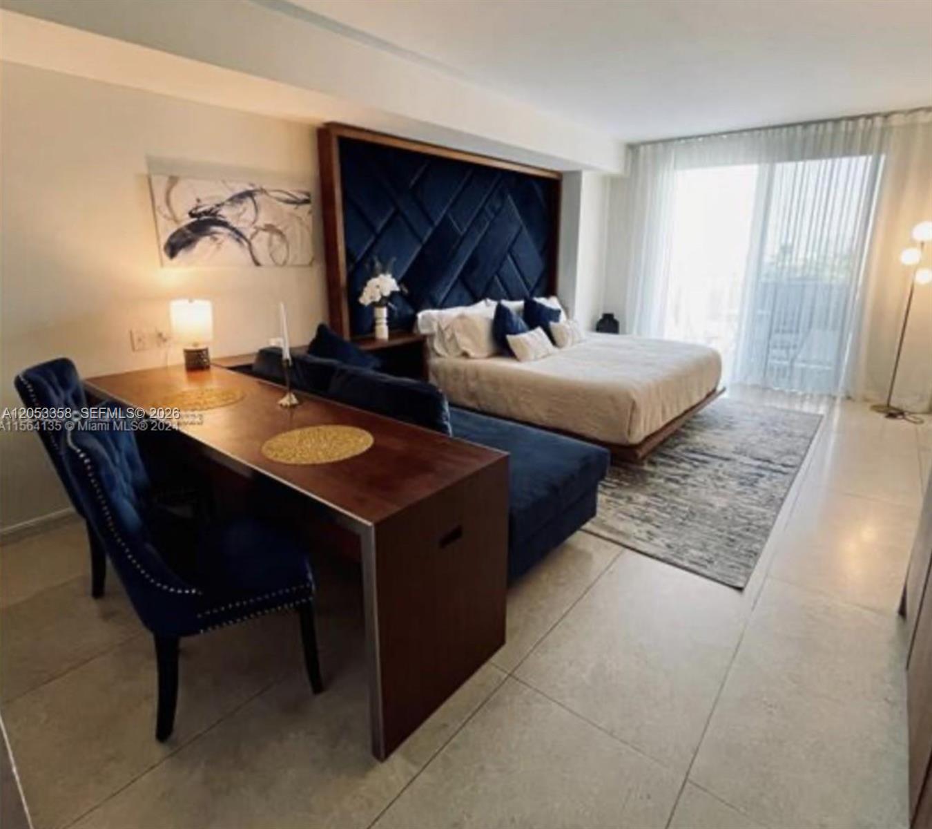 50 Biscayne Blvd # 607, Miami FL 33132