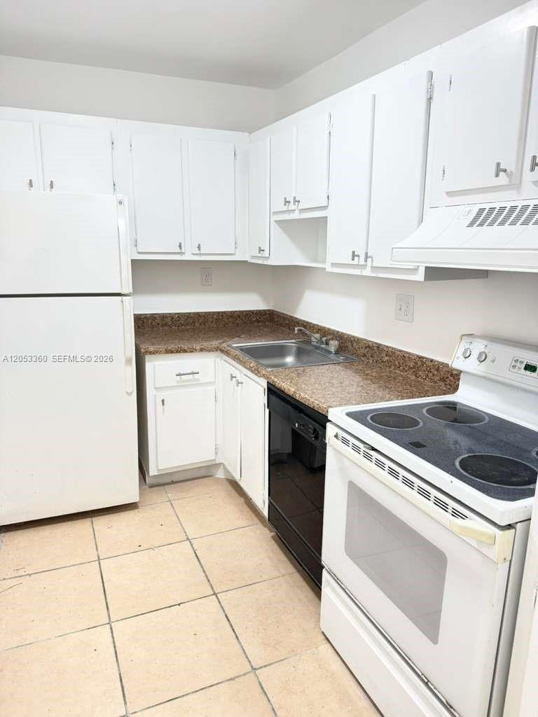 961 NW 45th St # 1, Deerfield Beach FL 33064