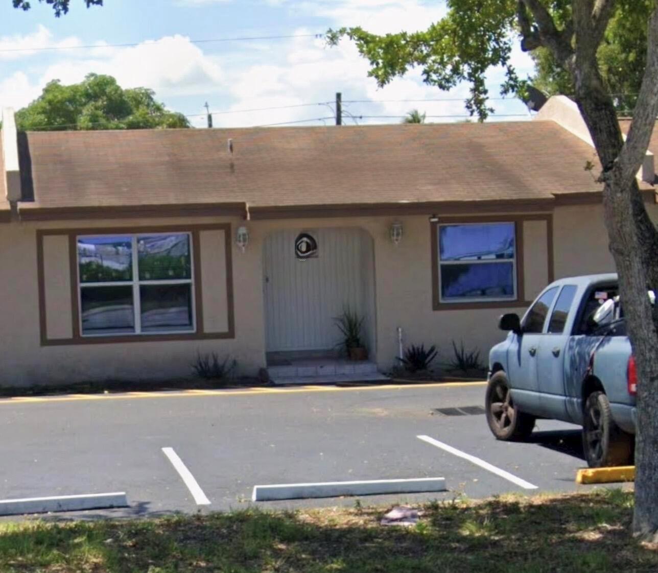 7814 PEMBROKE Road, Miramar FL 33023