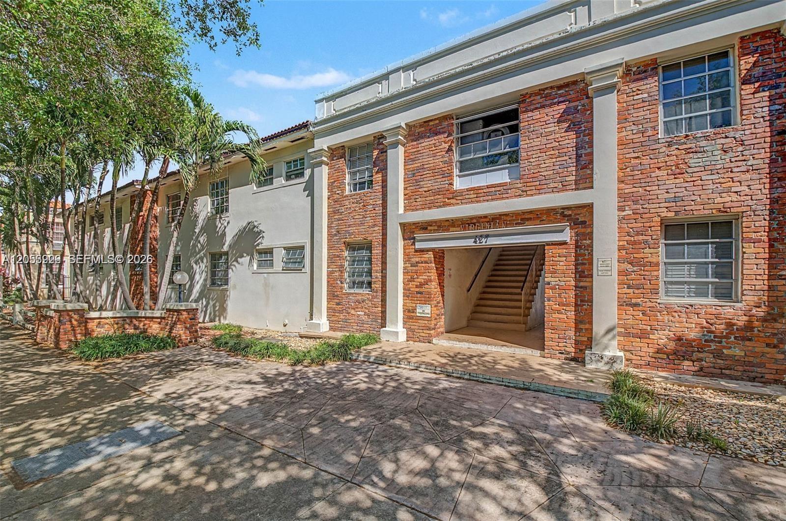 427 Anastasia Ave # 5, Coral Gables FL 33134