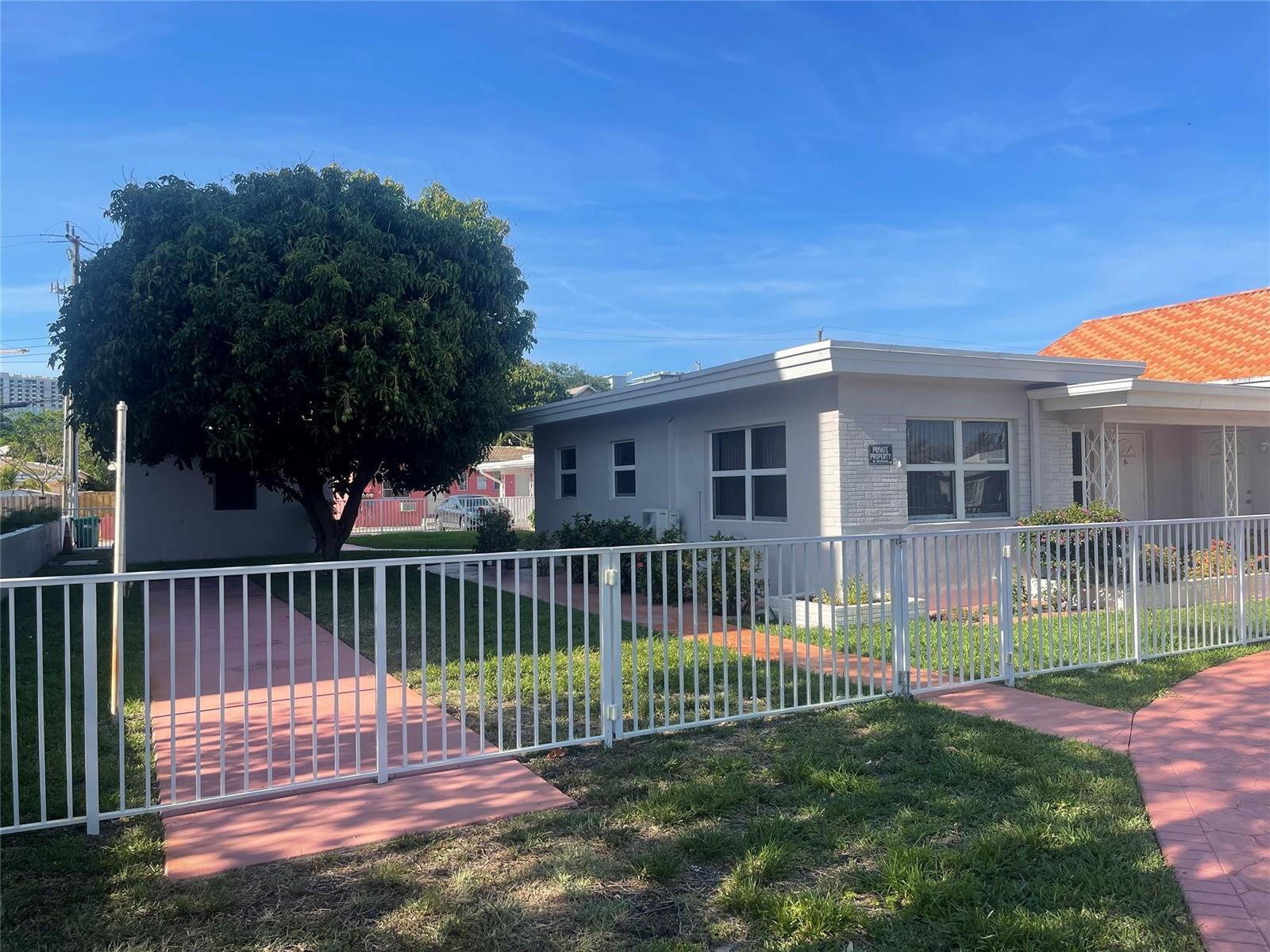 1727 DEWEY Street # 3, Hollywood FL 33020