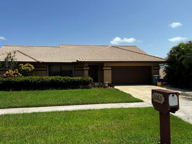 6063 Sunberry Circle, Boynton Beach FL 33437