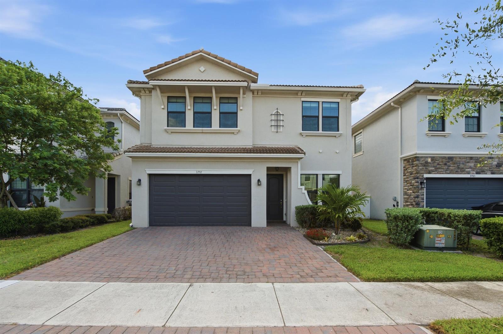 3791 NW 87TH Way, Coral Springs FL 33065