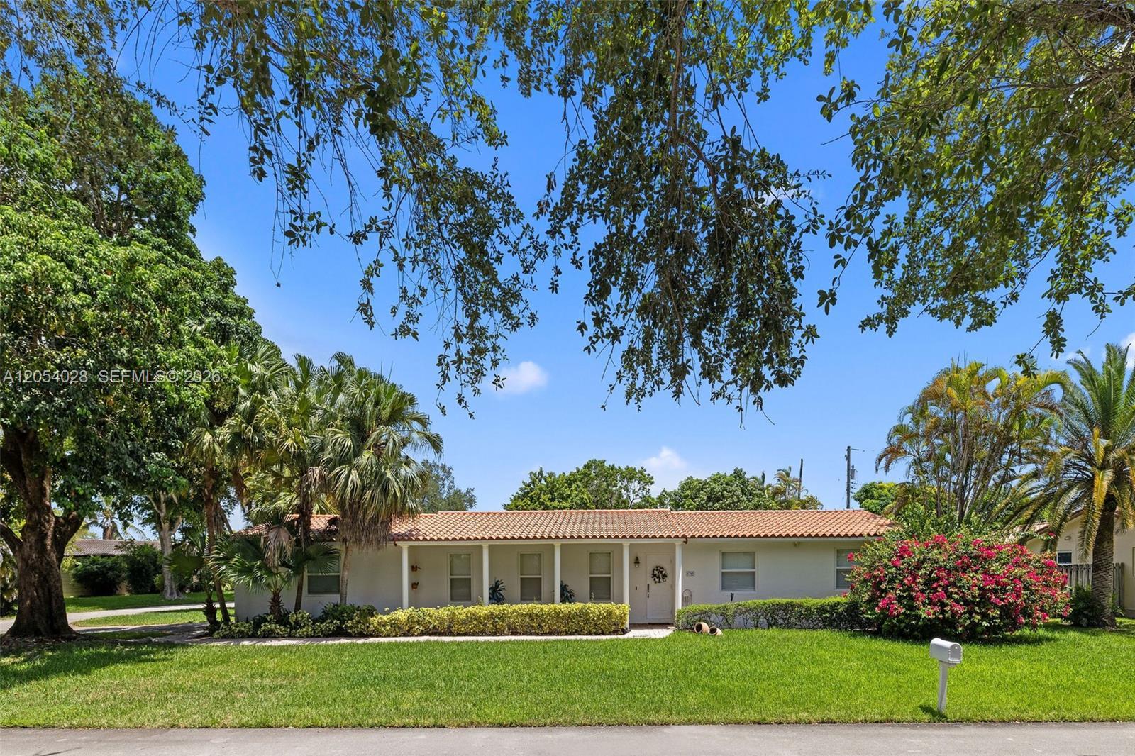 9765 SW 143rd St, Miami FL 33176