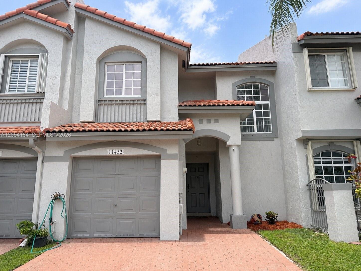 11432 NW 50th Ter, Doral FL 33178