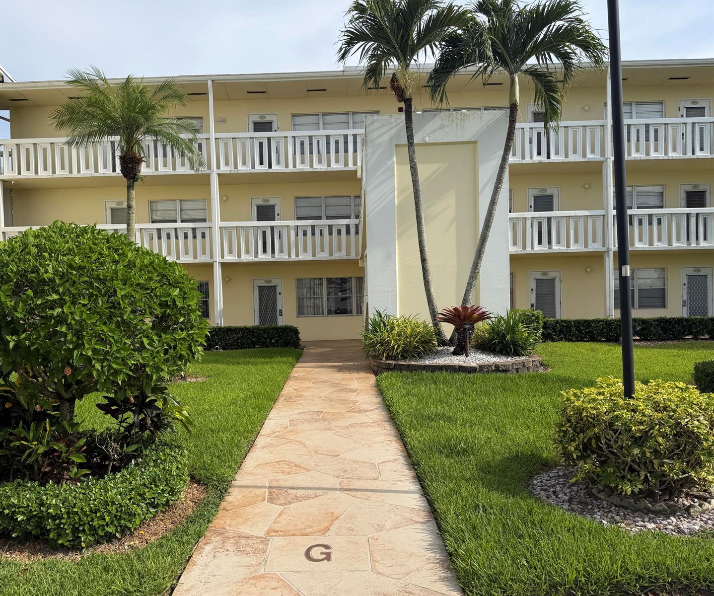 278 Dorset G, Boca Raton FL 33434