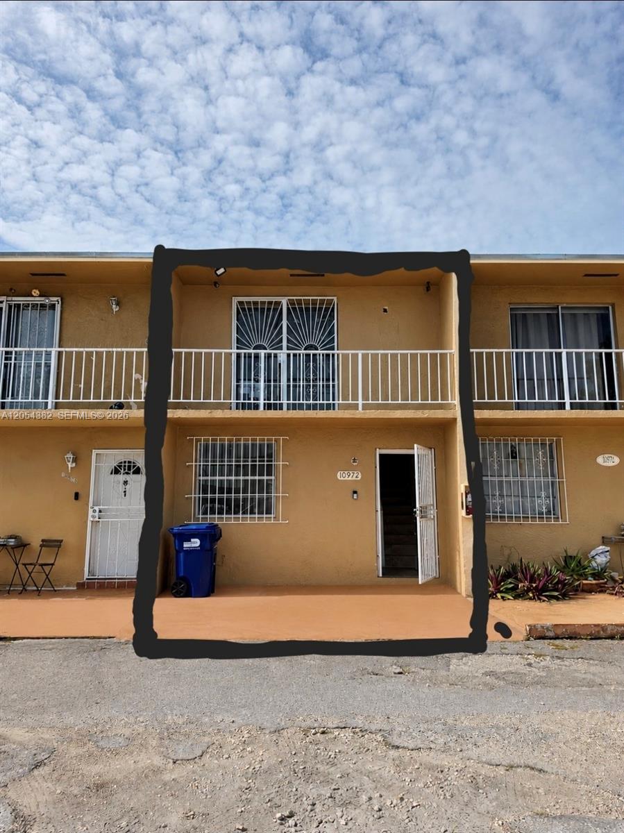 10972 SW 4th St # J2, Sweetwater FL 33174