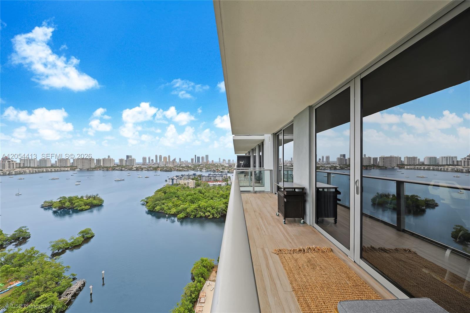 16385 Biscayne Blvd # 2205, North Miami Beach FL 33160