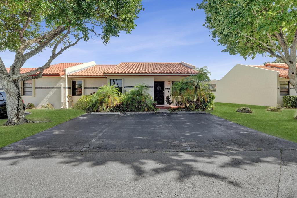 11218 SW 58th Circle, Cooper City FL 33330