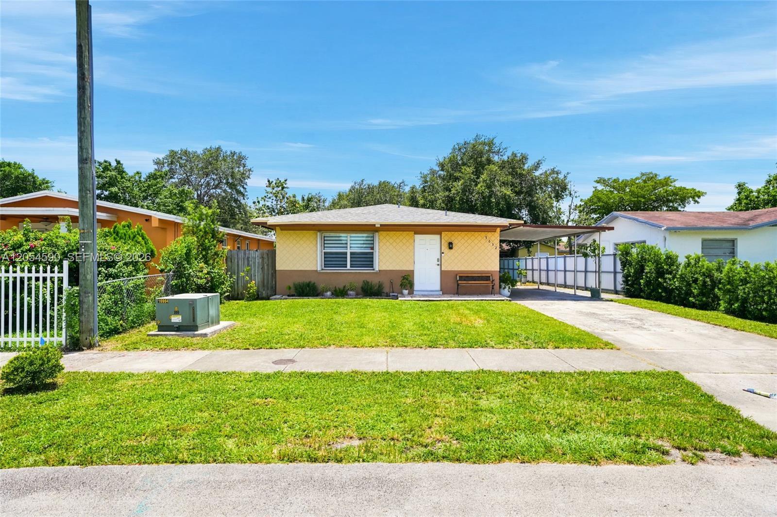5632 SW 36th Ct, West Park FL 33023