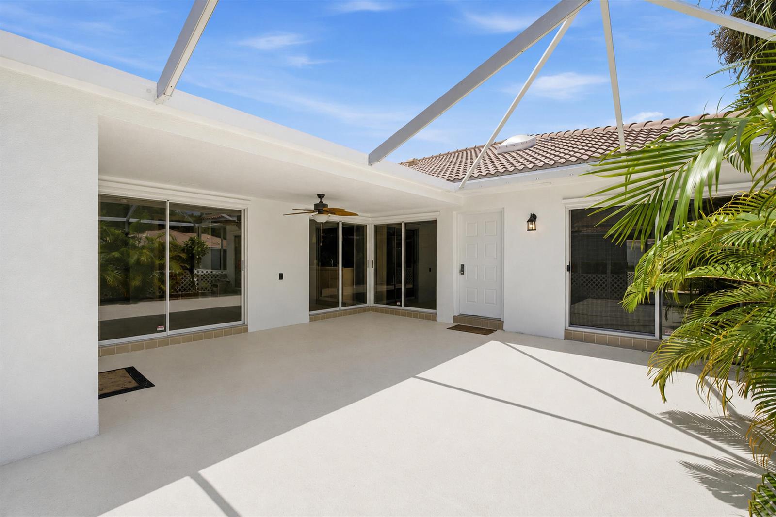 10701 Chapman Oak Court, Palm Beach Gardens FL 33410