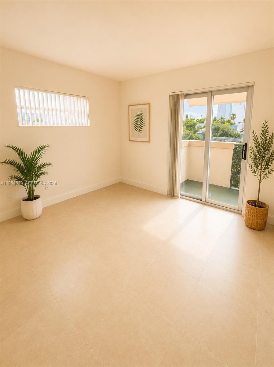 680 Miller Dr # W405, Miami Springs FL 33166