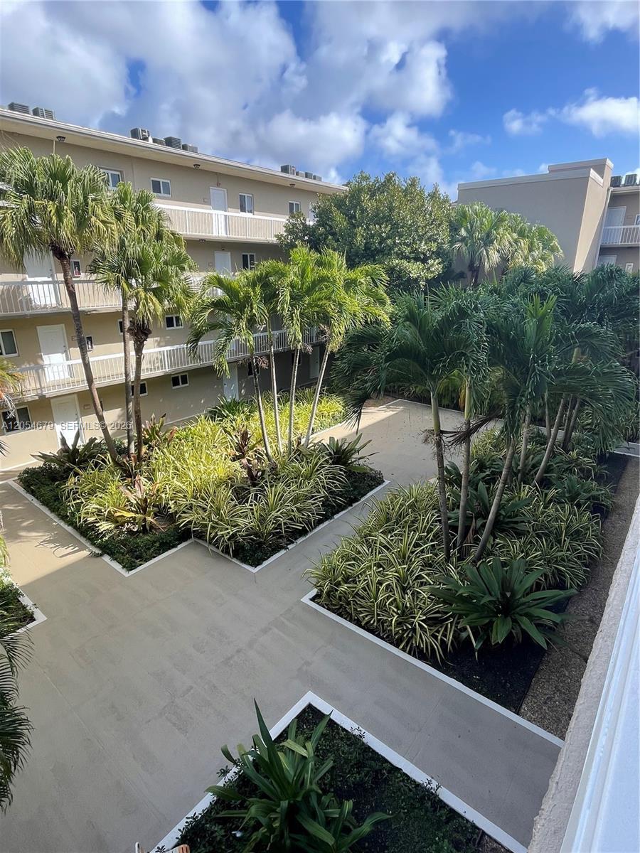 7700 Camino Real # 307, Miami FL 33143