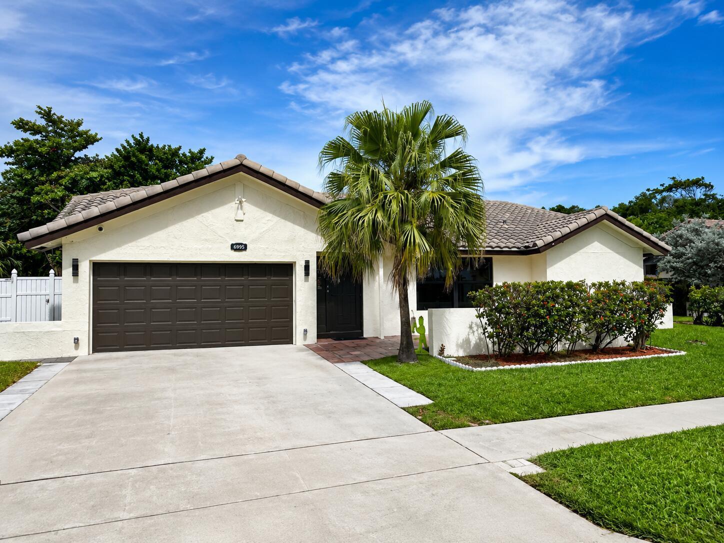 6995 NW 5TH Avenue, Boca Raton FL 33487