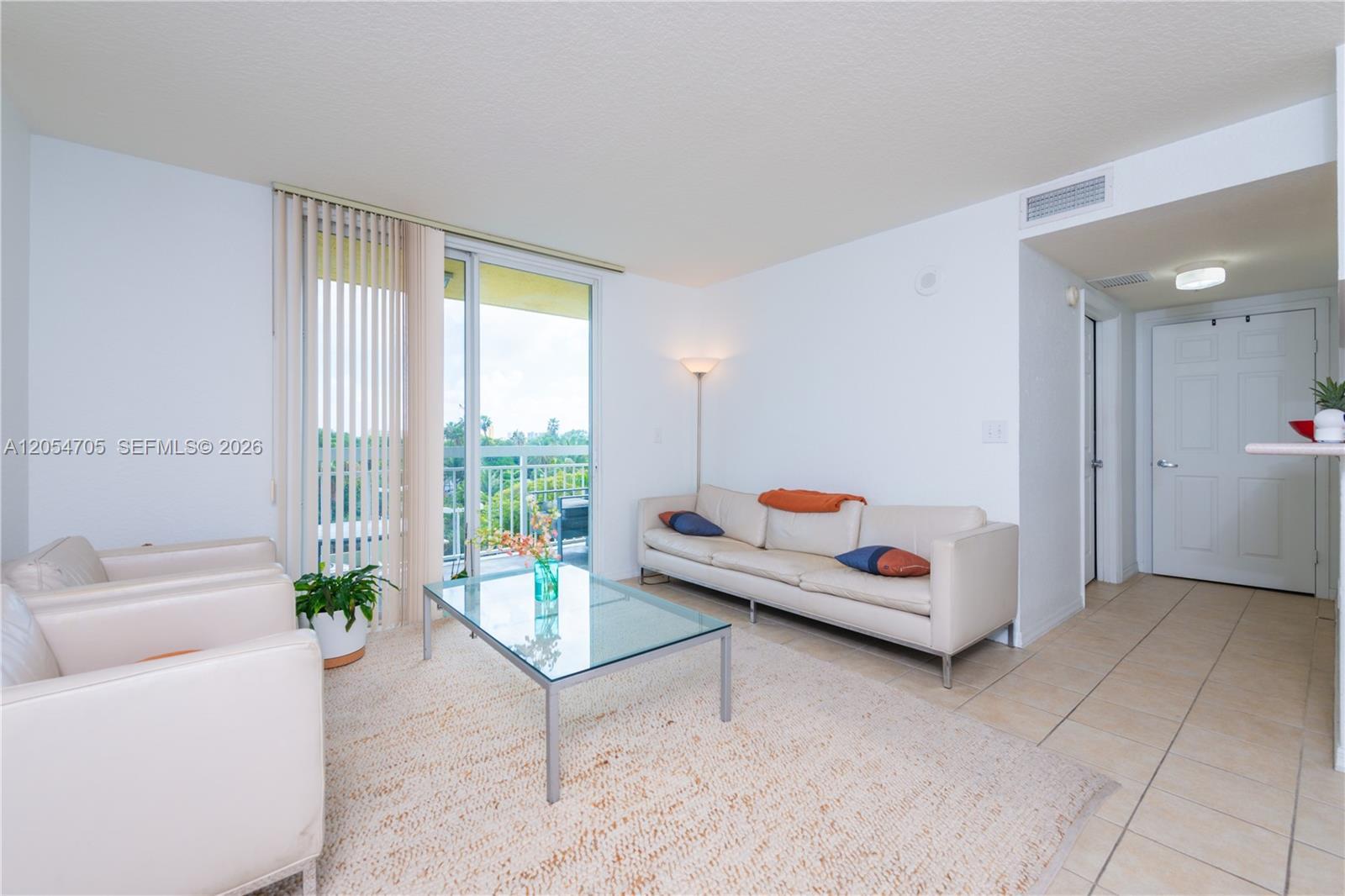 816 NW 11th St # 606, Miami FL 33136