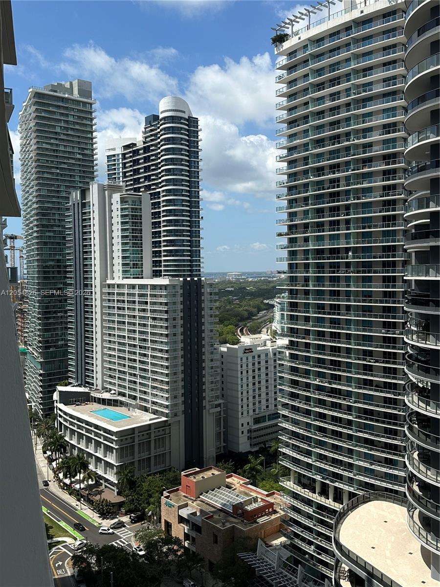 1010 Brickell Ave # 2707, Miami FL 33131