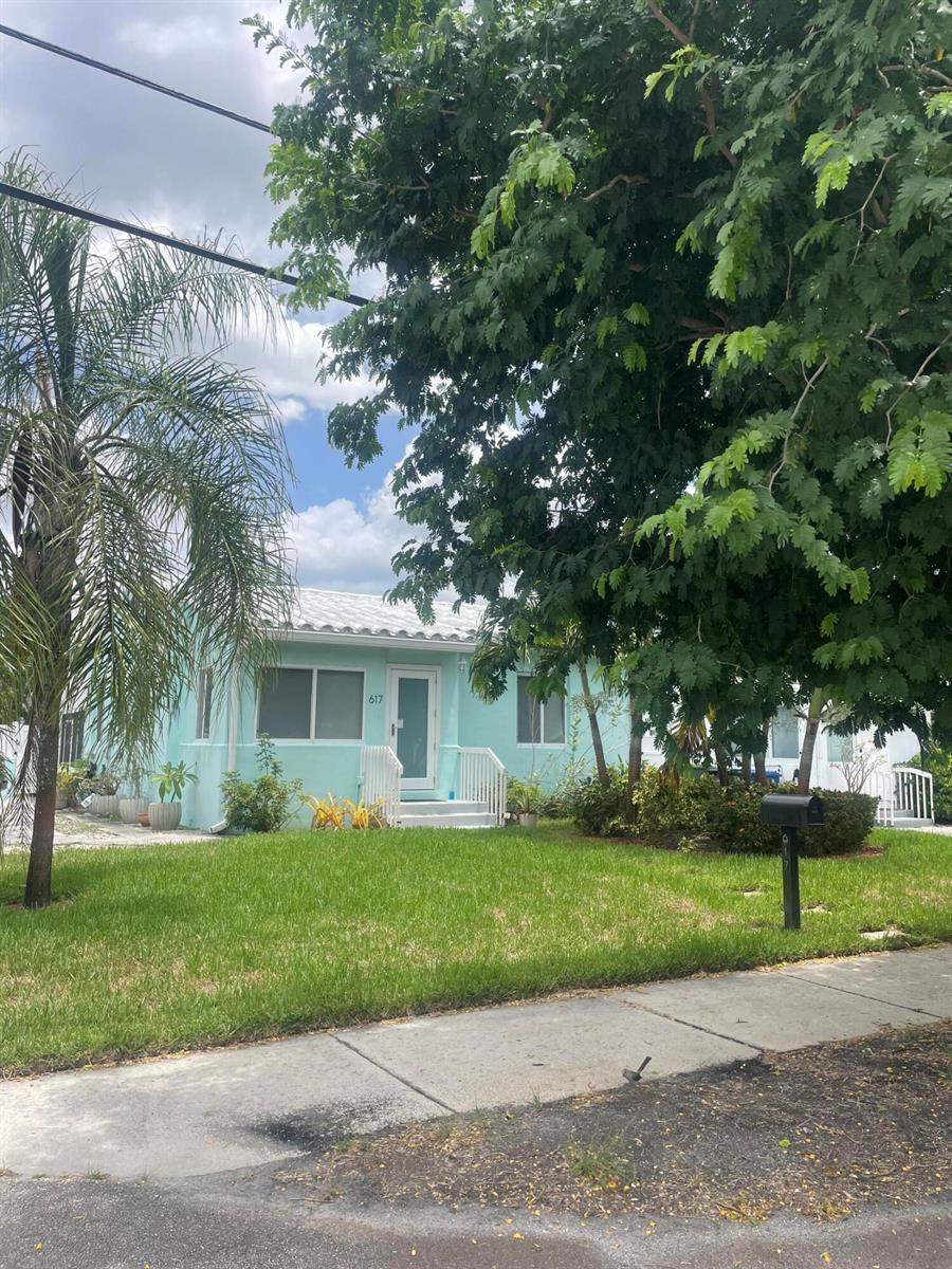617 SW 9TH Street, Fort Lauderdale FL 33315