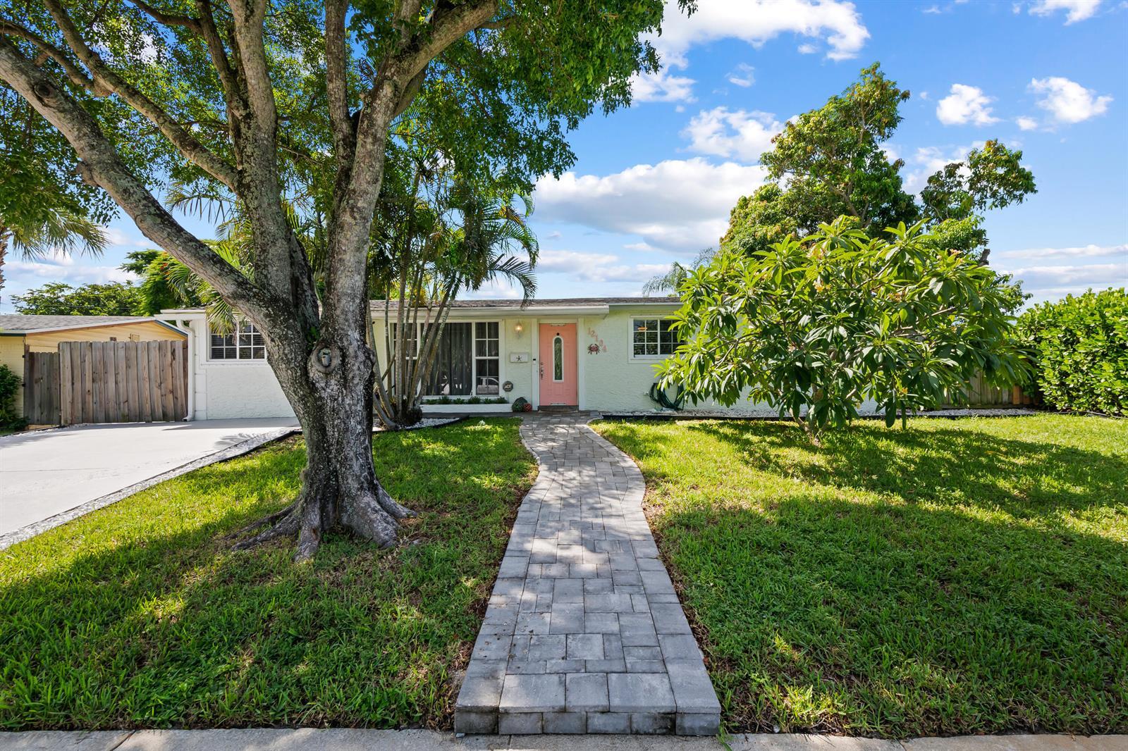 12104 Hillman Drive, Palm Beach Gardens FL 33410