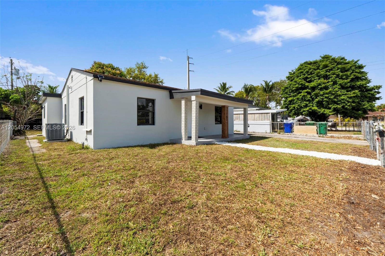 1060 NW 35th Ct # 1060, Miami FL 33125