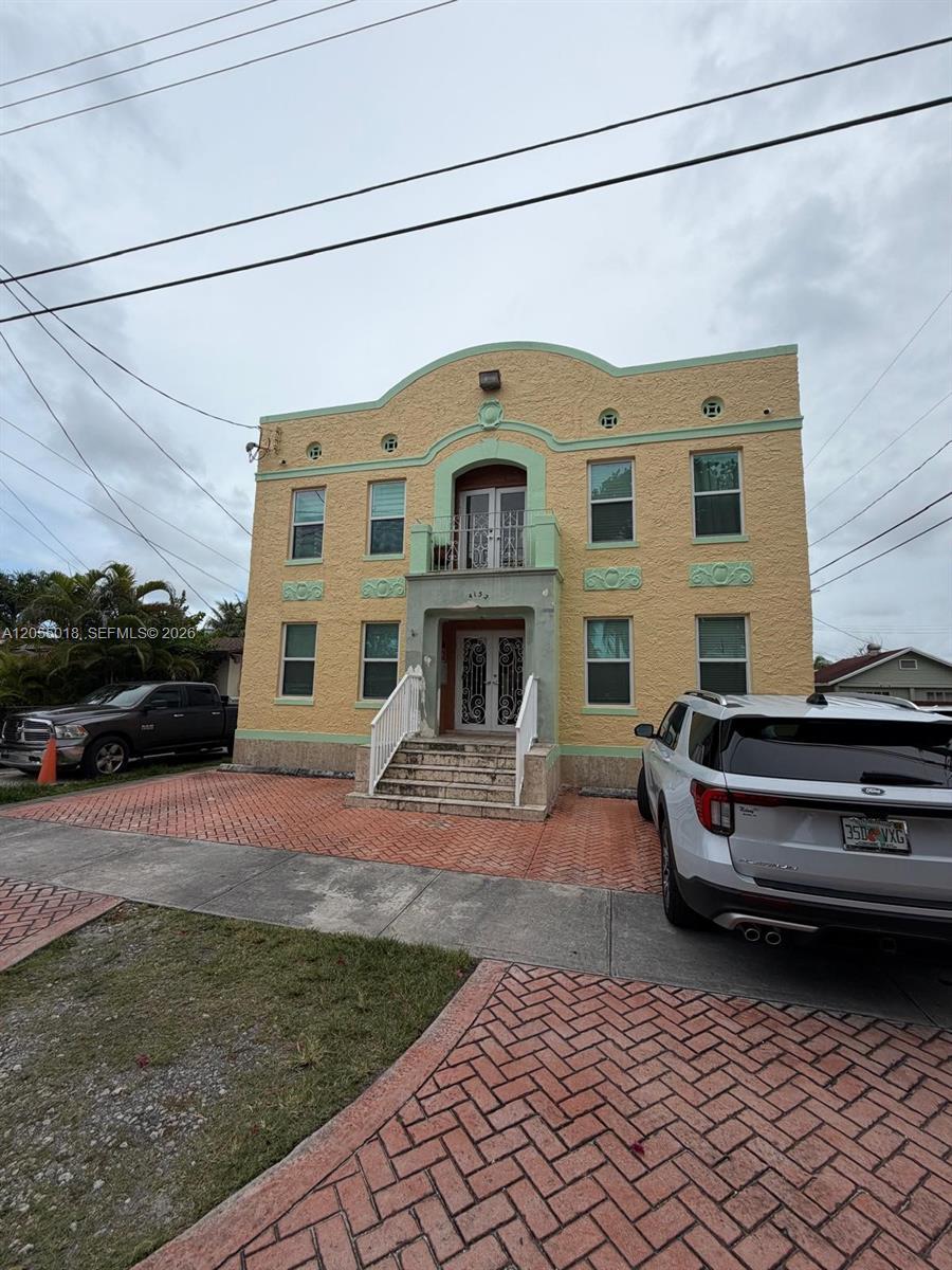 4152 SW 13th St # 7, Miami FL 33134