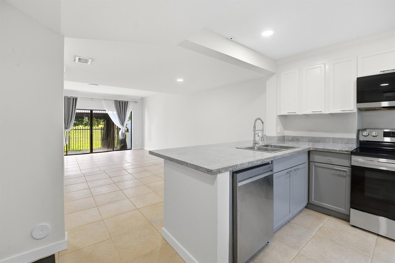 642 NE 195th Street, Miami FL 33179