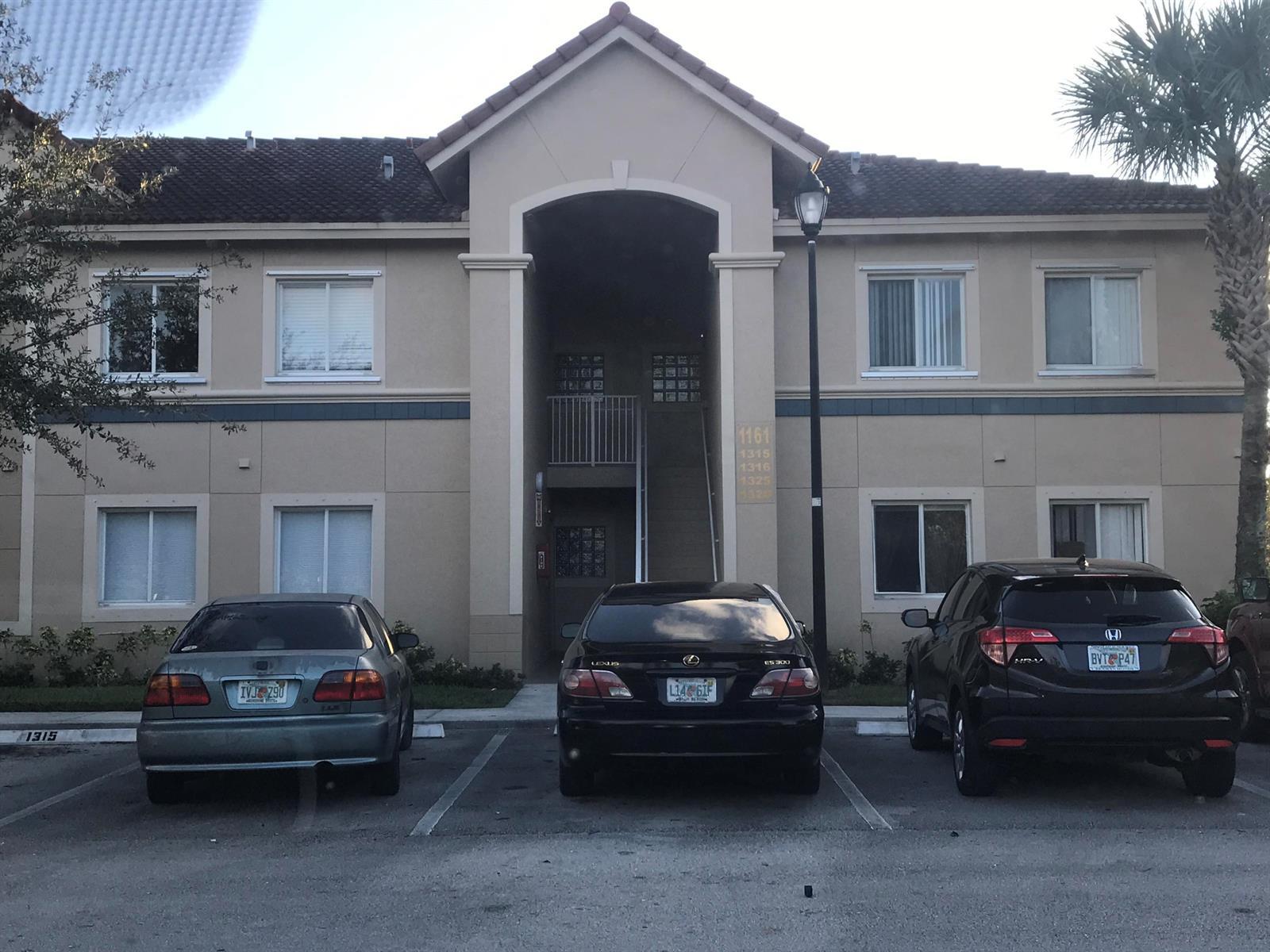 1095 Golden Lakes Boulevard, West Palm Beach FL 33411