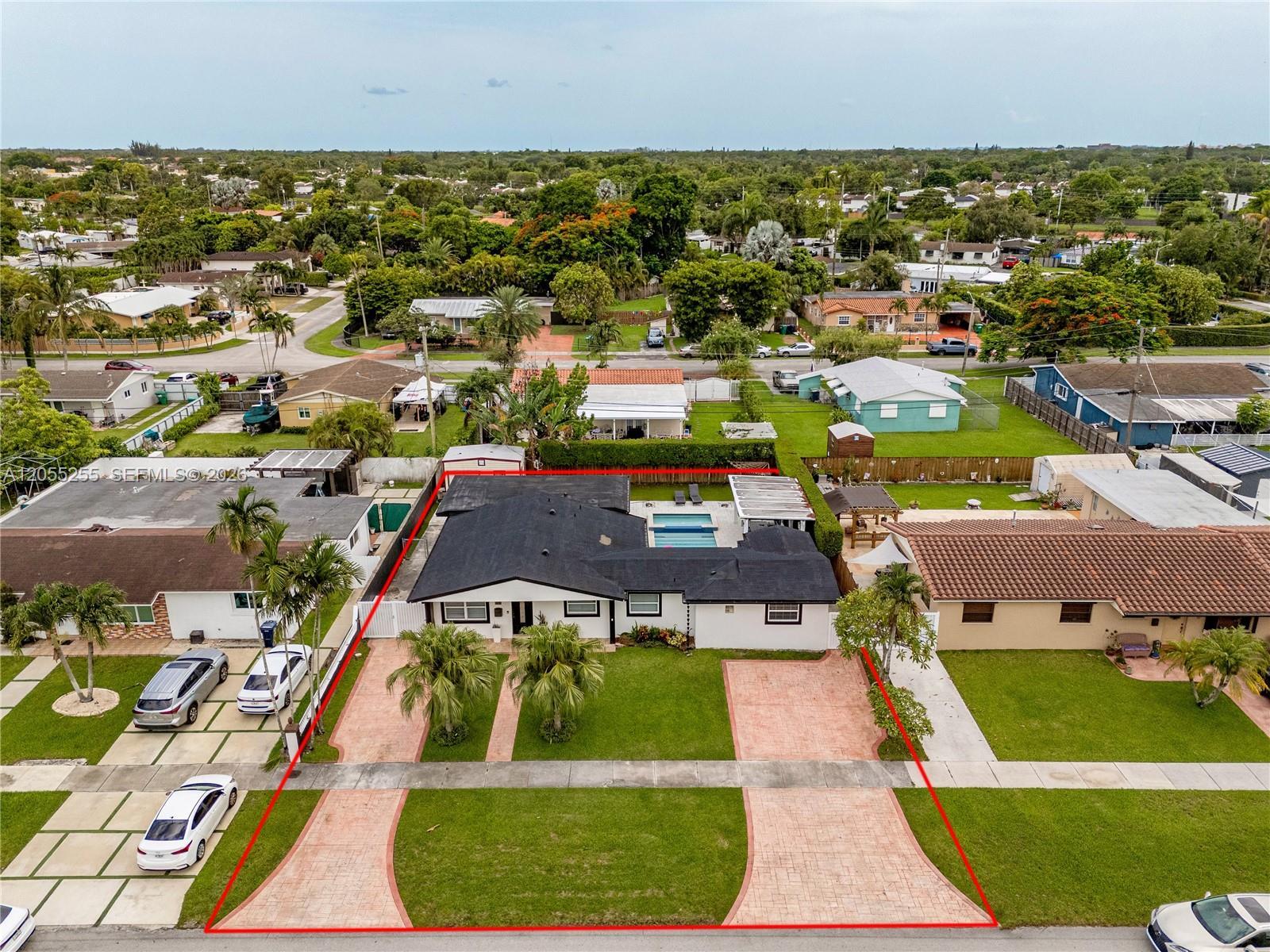11040 SW 64th St, Miami FL 33173