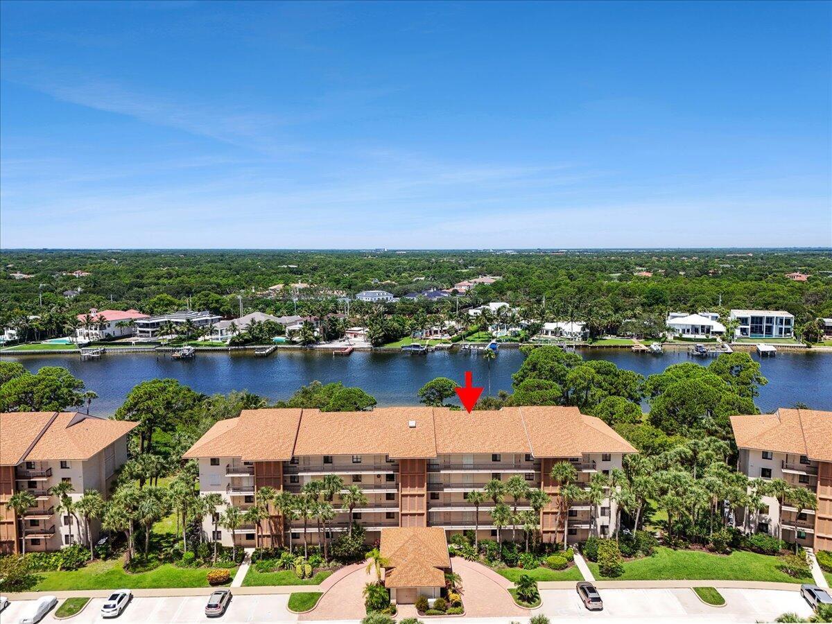 2001 Marina Isle Way # 405, Jupiter FL 33477