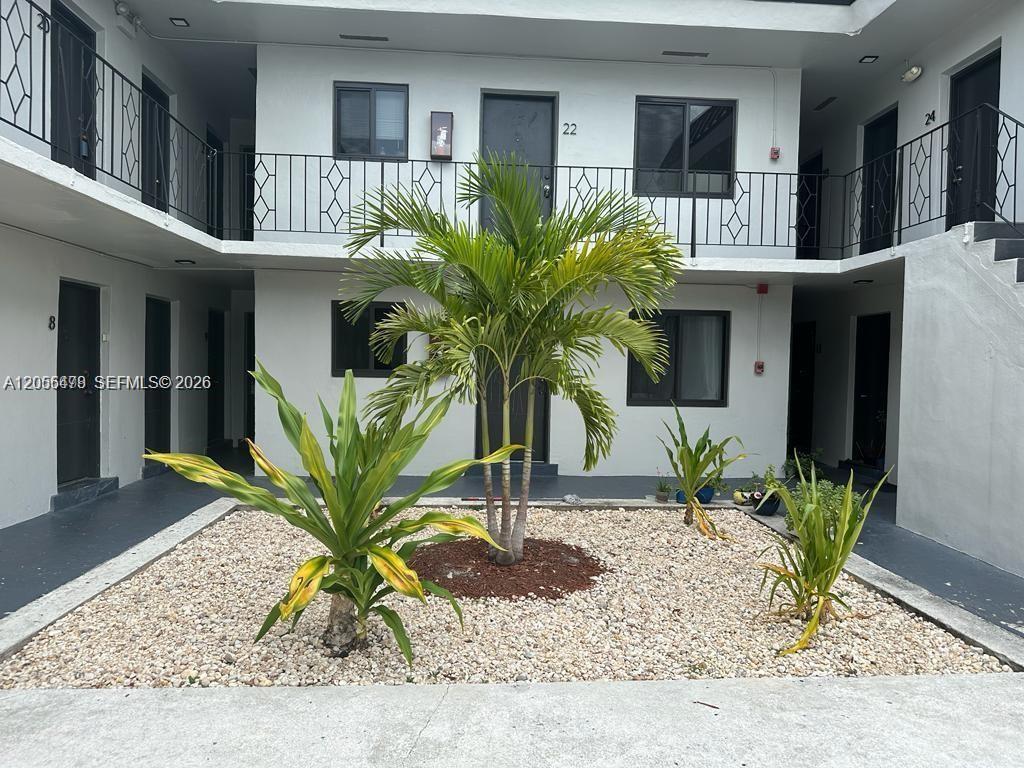 805 W 30th St # 10, Hialeah FL 33012