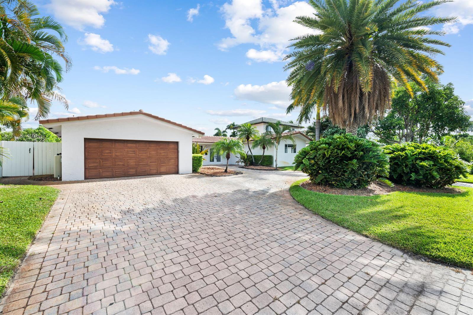 2011 NE 55TH Street, Fort Lauderdale FL 33308