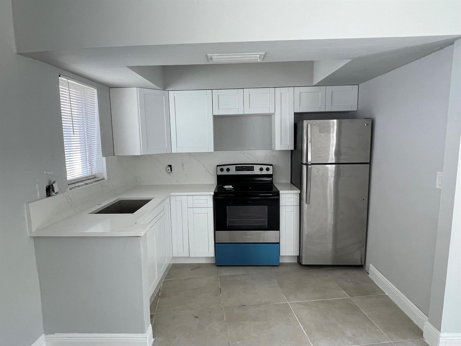 921 SW 10TH Drive # 3, Pompano Beach FL 33060