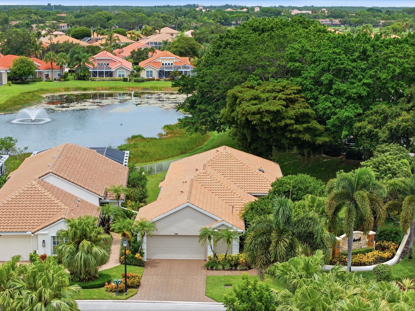 740 Pinehurst Way, Palm Beach Gardens FL 33418