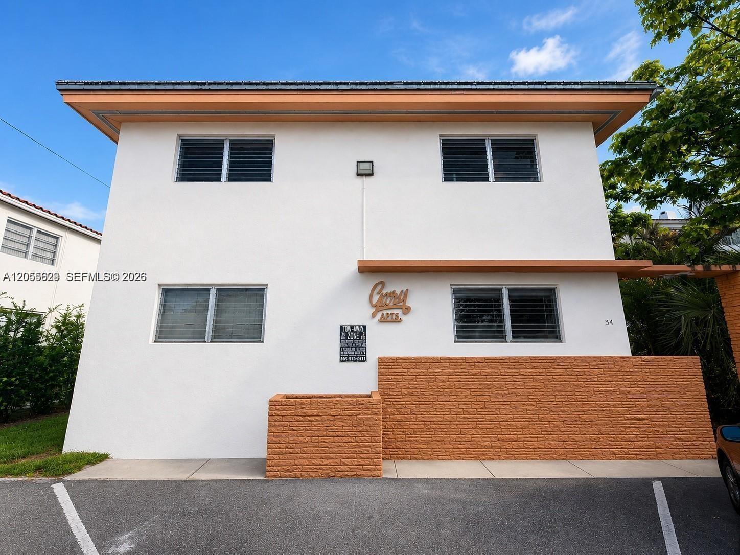 34 Madeira Ave # 5, Coral Gables FL 33134