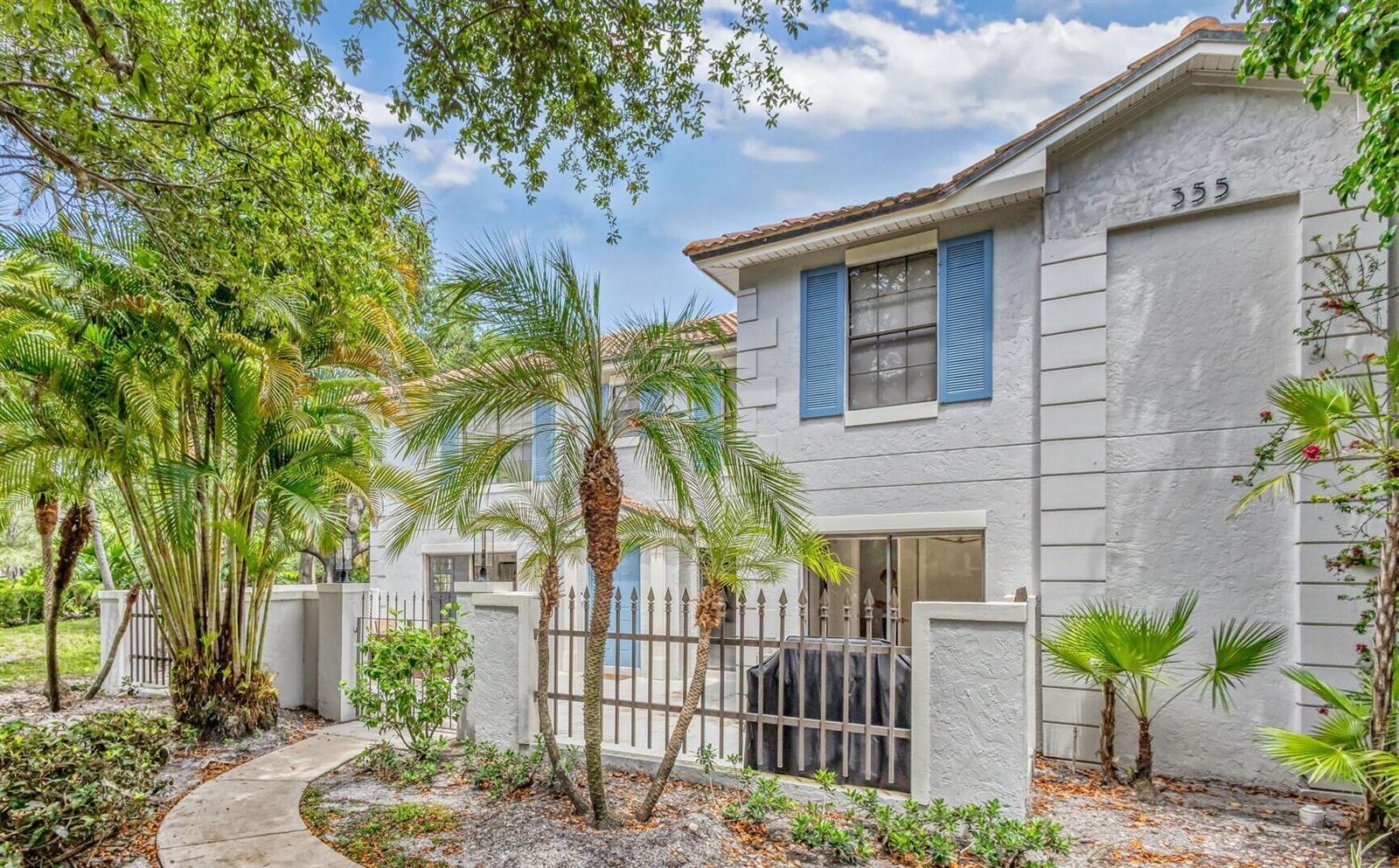 355 Prestwick Circle # 4, Palm Beach Gardens FL 33418