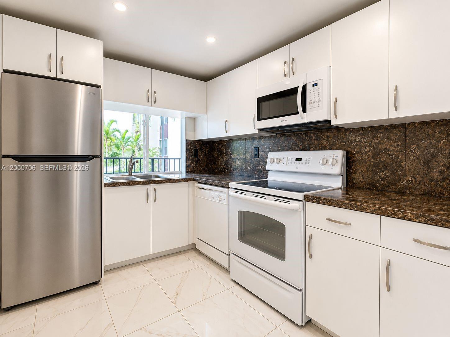 9431 SW 4th St # 107, Miami FL 33174
