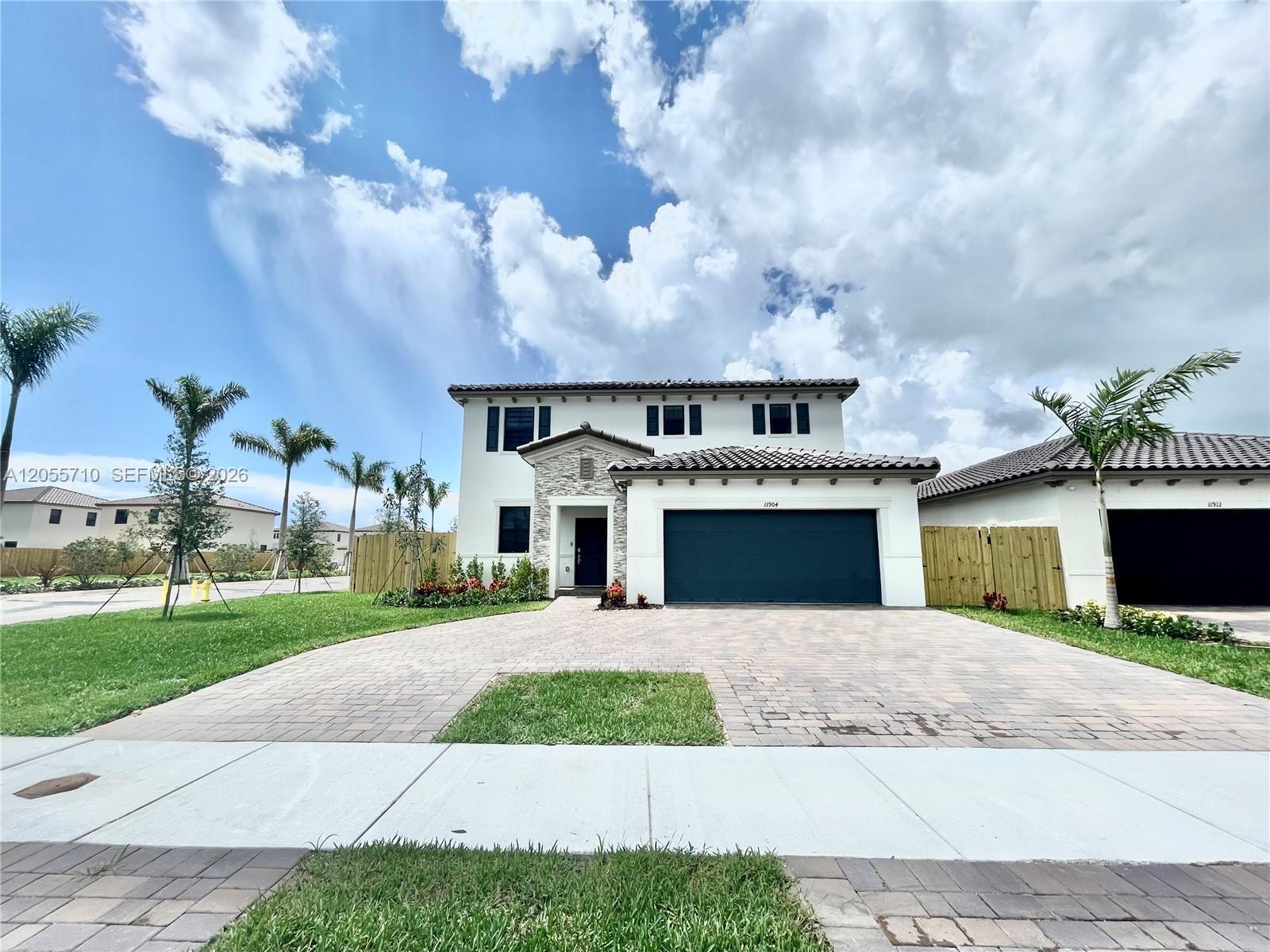 11904 SW 240th St, Homestead FL 33032