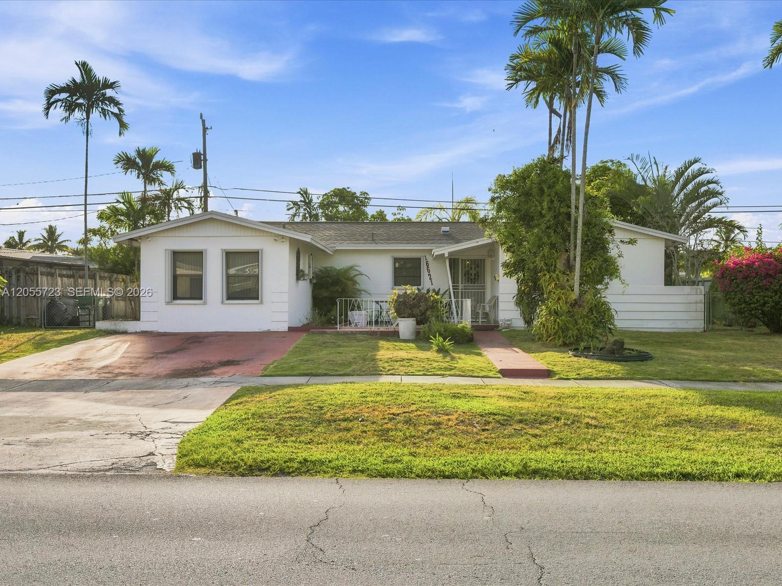 16621 SW 102nd Ave, Miami FL 33157