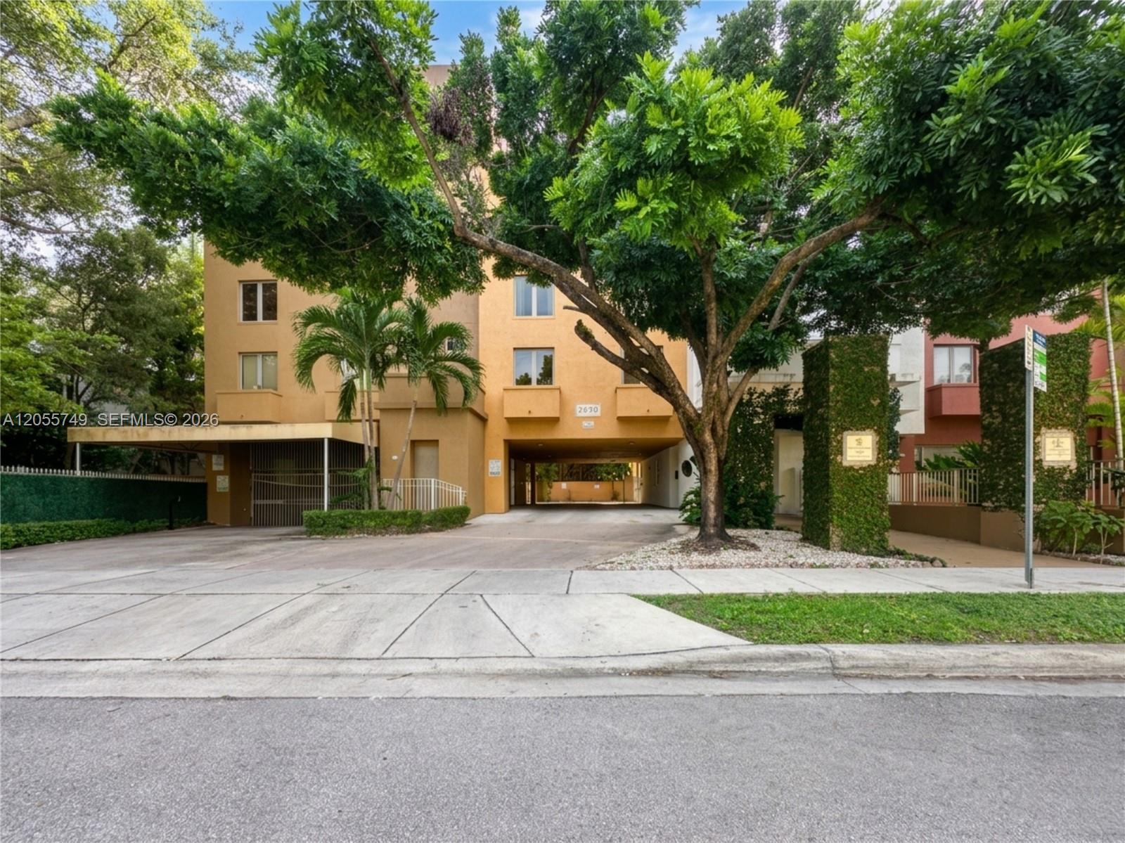2630 SW 28th St # 44, Miami FL 33133