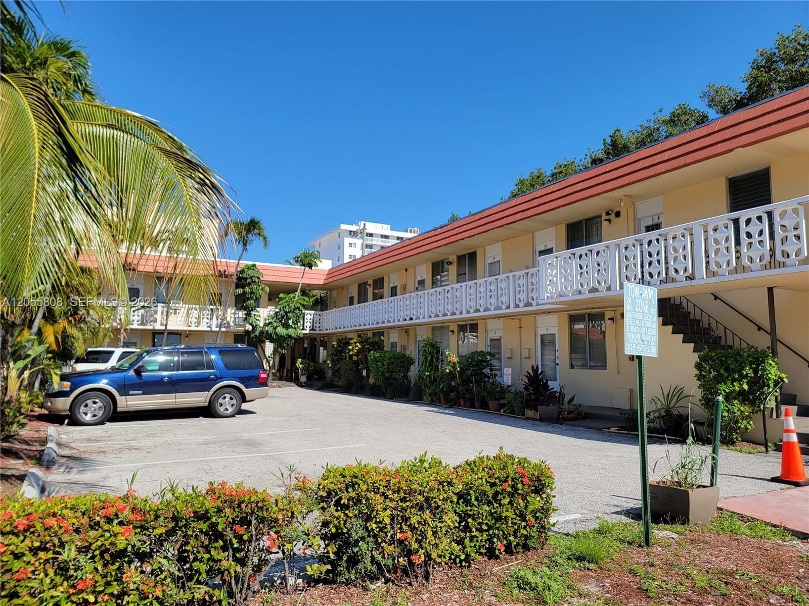 441 Collins Ave # 10, Miami Beach FL 33139