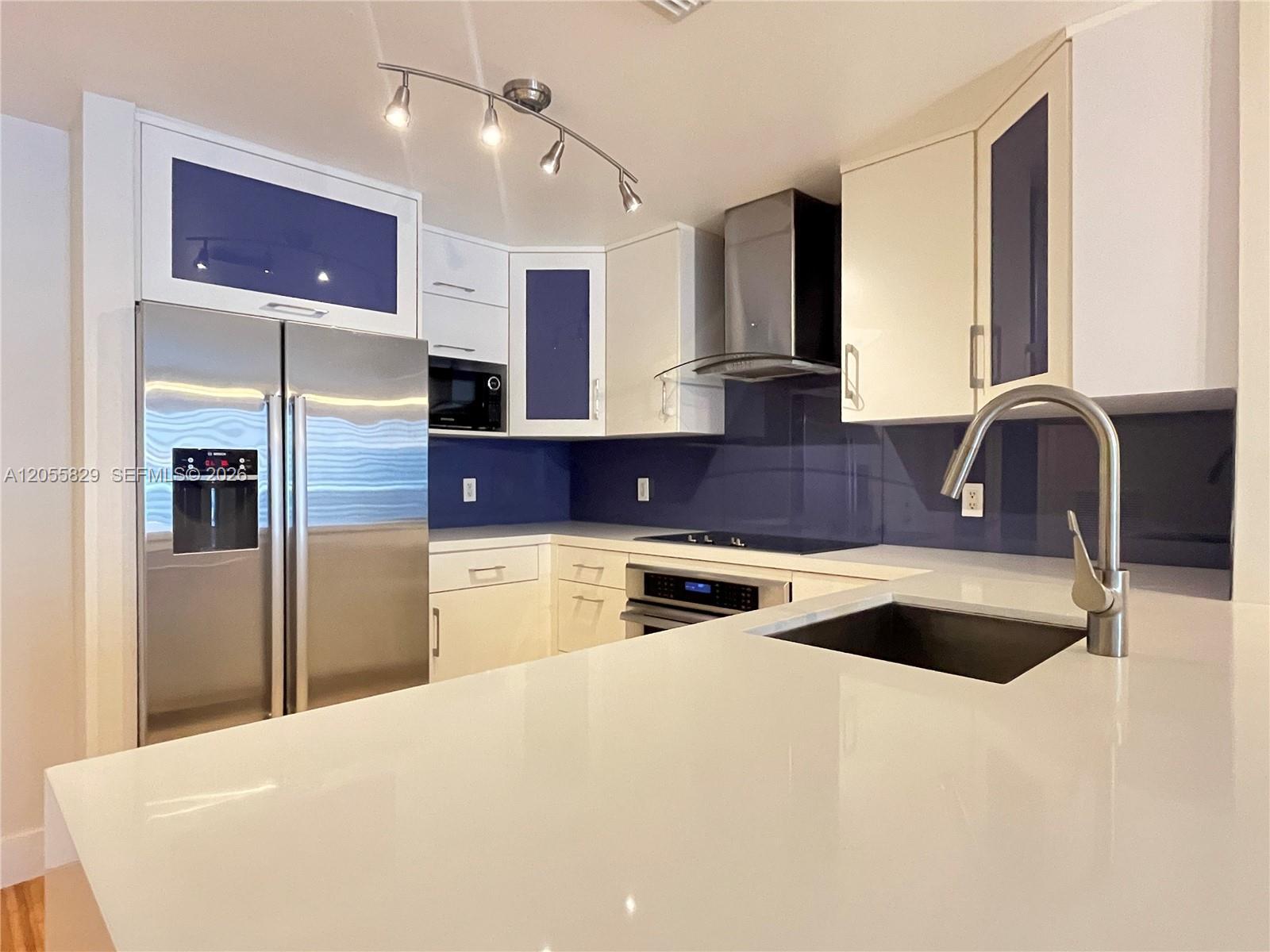10 Aragon Ave # 614, Coral Gables FL 33134