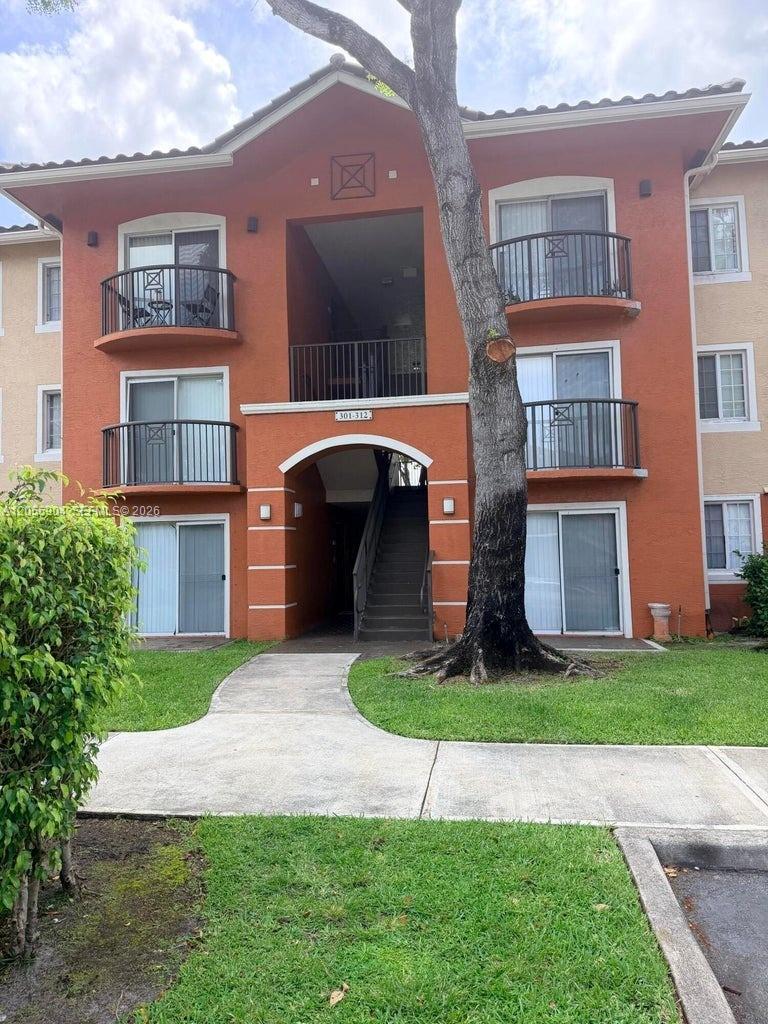 4195 N Haverhill Rd # 305, West Palm Beach FL 33417