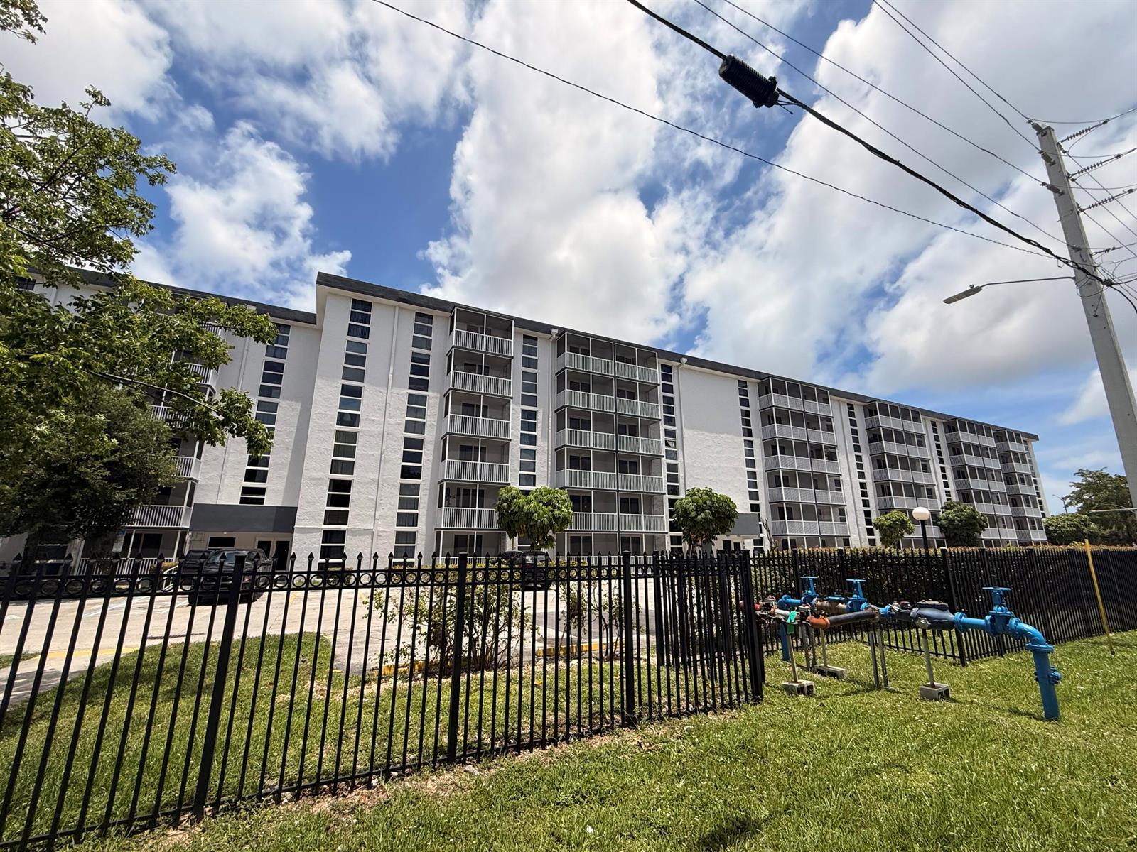 16950 W Dixie Highway # A226, North Miami Beach FL 33160