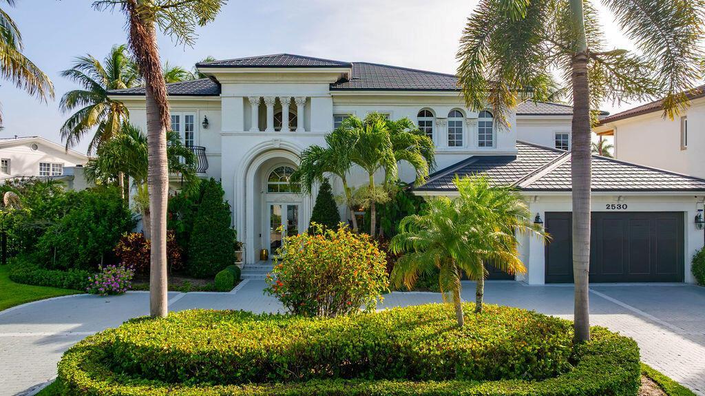 2530 NE 31ST Court, Lighthouse Point FL 33064