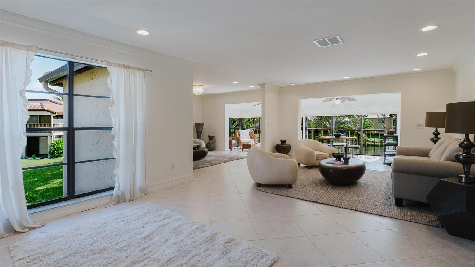 9277 Vista Del Lago # 39B, Boca Raton FL 33428