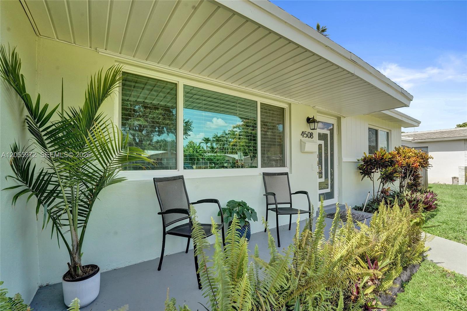 4508 Van Buren St, Hollywood FL 33021